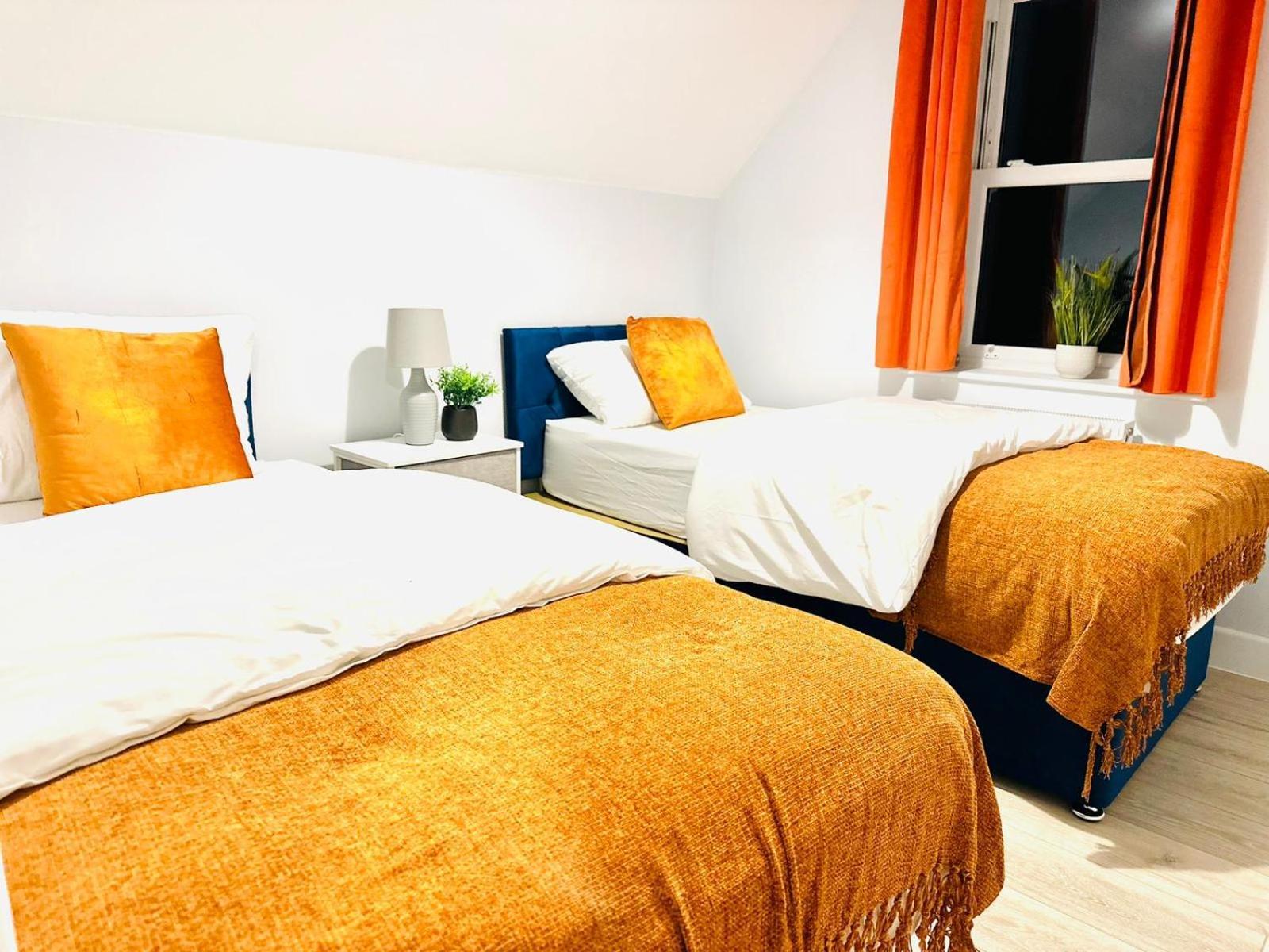 Dover Luxury Apartments, Near Ferry Екстериор снимка