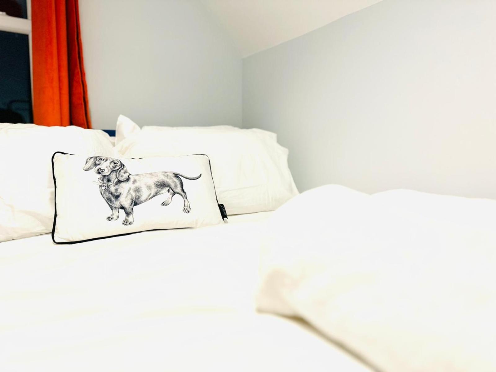 Dover Luxury Apartments, Near Ferry Екстериор снимка